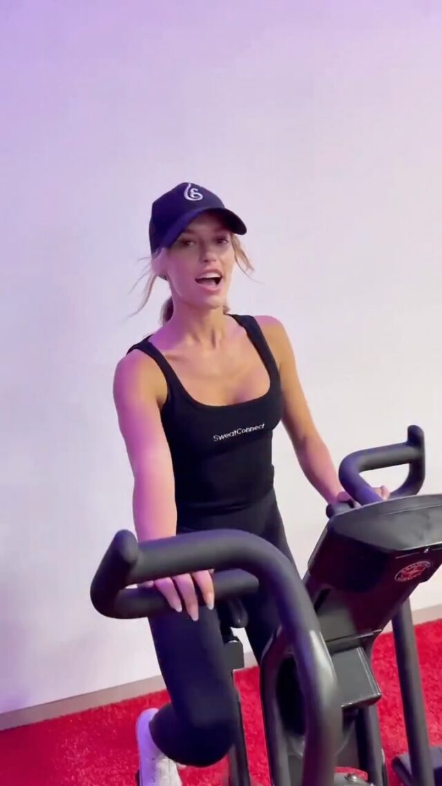 Saturday January 31st we are bringing the energy and vibes with a community day line up! Check in will be at 9am followed by a Hyrox prep-style workout, local wellness vendors, and a live DJ keeping the energy high the entire time ! Sign up through sweat pals while tickets are still available! Link in bio 💪🏼⚡️see you all there